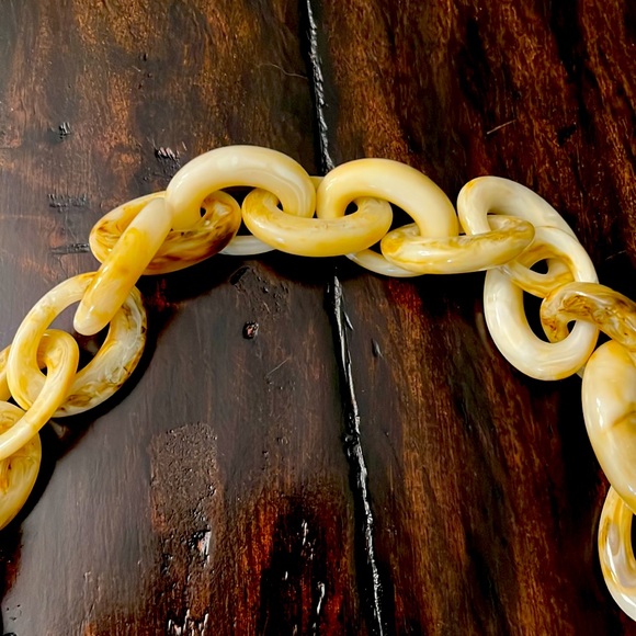 Link Necklace - Picture 4 of 6